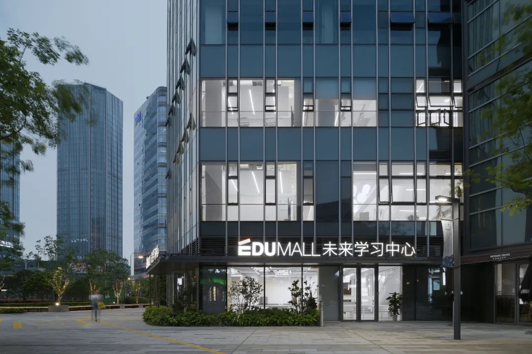 上海市建筑装饰工程集团有限公司